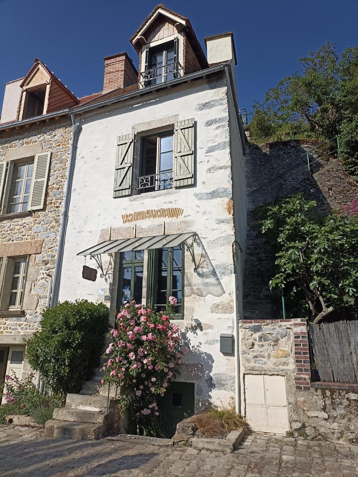 Gite Le Bourgneuf Fresnay-sur-Sarthe المظهر الخارجي الصورة