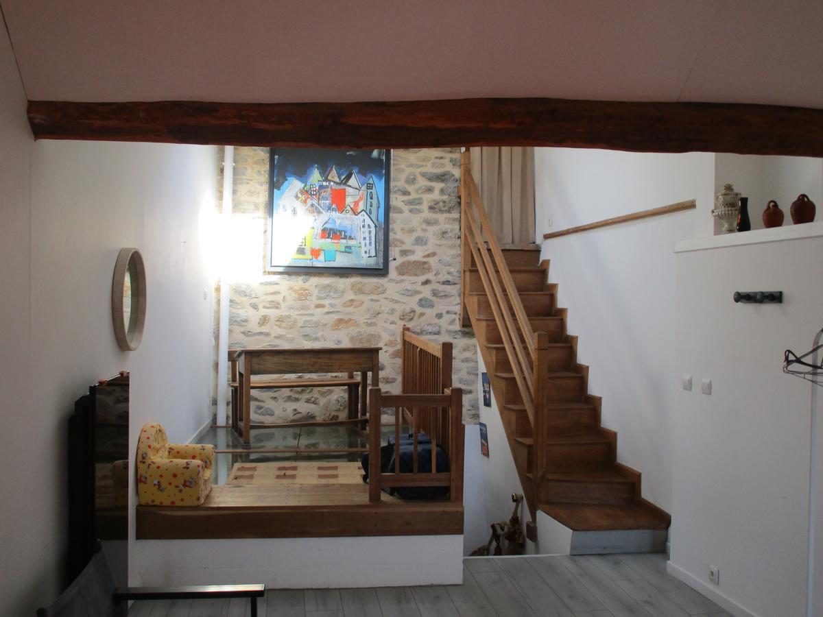 Gite Le Bourgneuf Fresnay-sur-Sarthe المظهر الخارجي الصورة