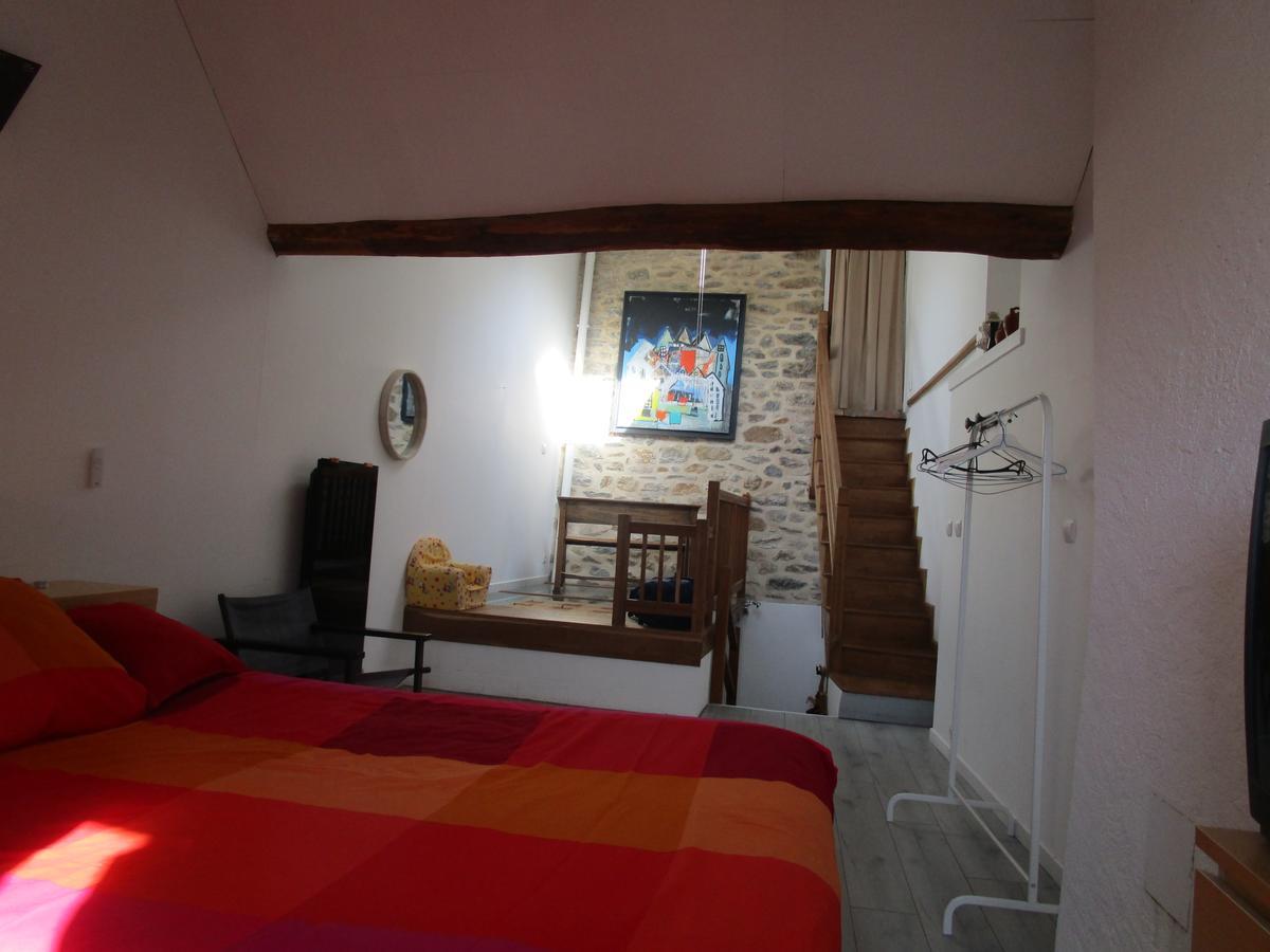 Gite Le Bourgneuf Fresnay-sur-Sarthe المظهر الخارجي الصورة
